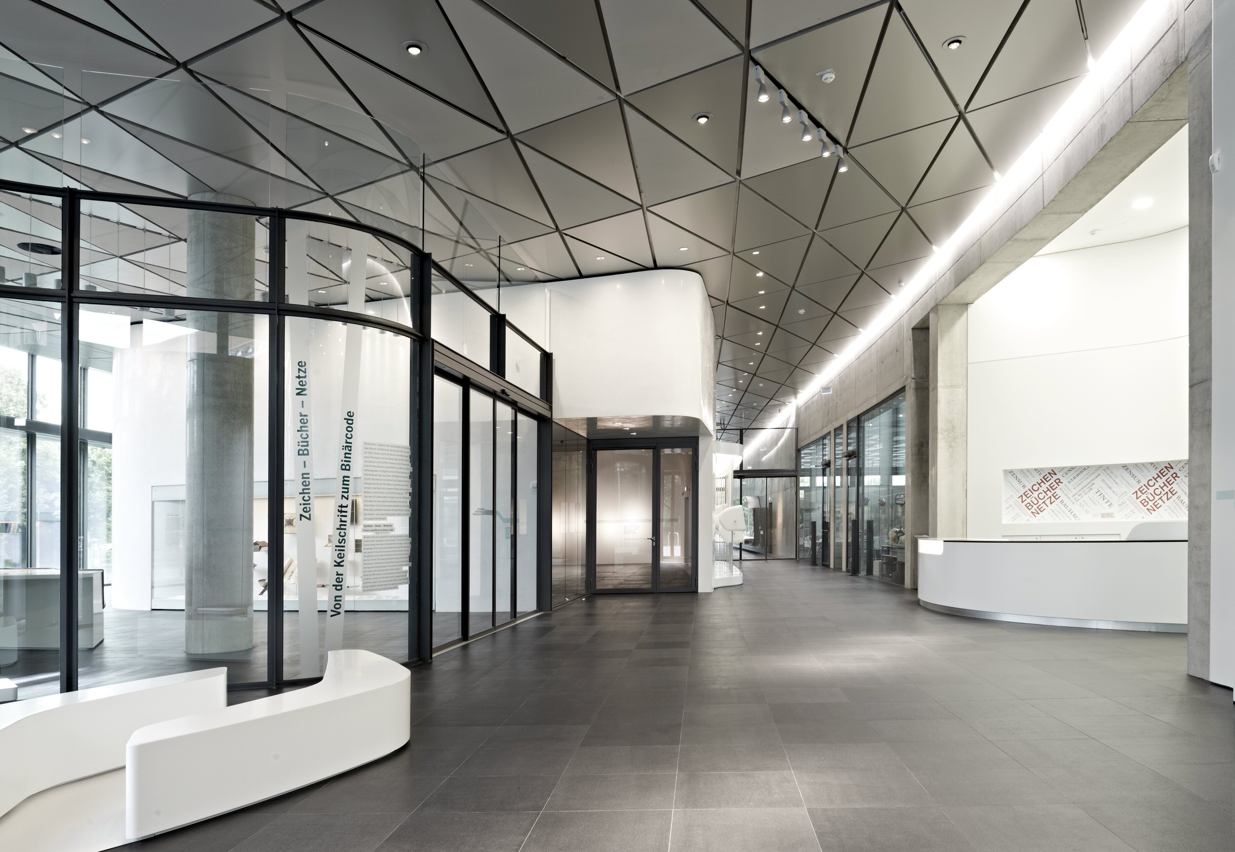 gabriel gloeckler-03